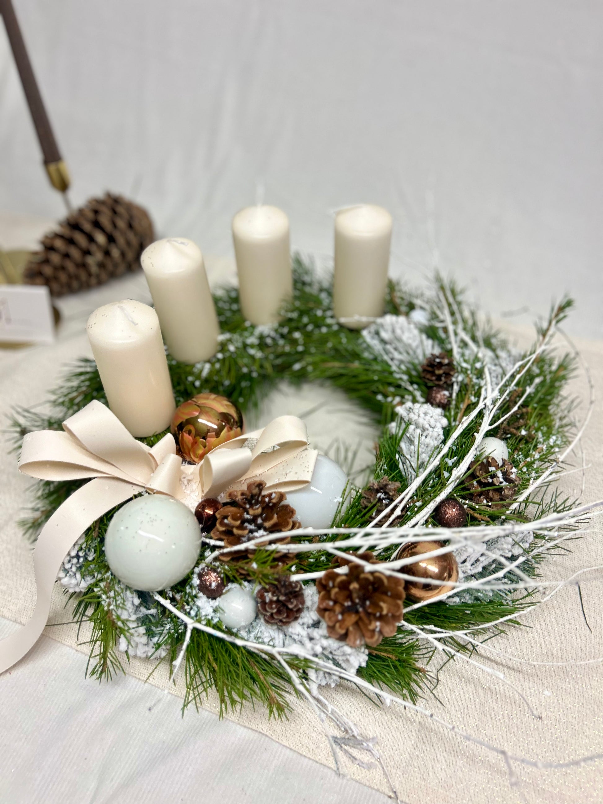 Couronne de l’Avent blanche