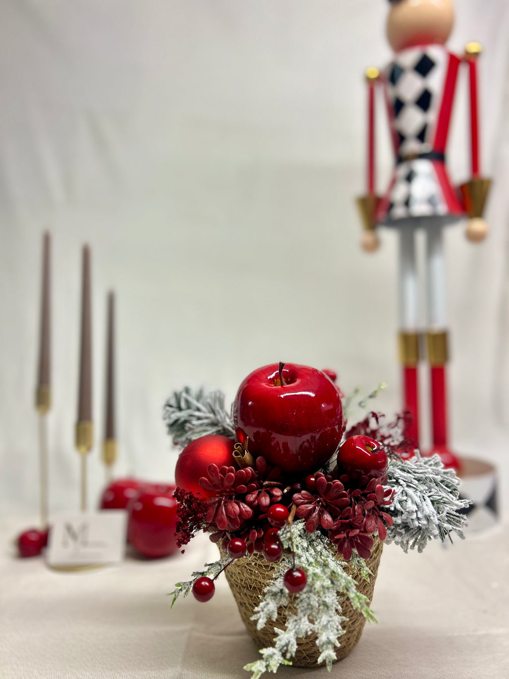 Composition panier rouge